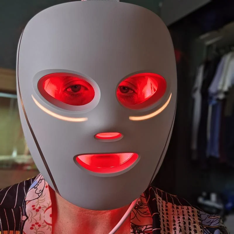 LED FACE MASK